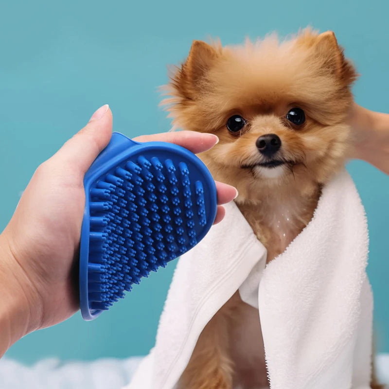 Spazzola Grooming in Silicone per Cani e Gatti – Massaggio, Pulizia e Pelo in Meno